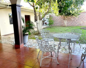 Hostal Victor